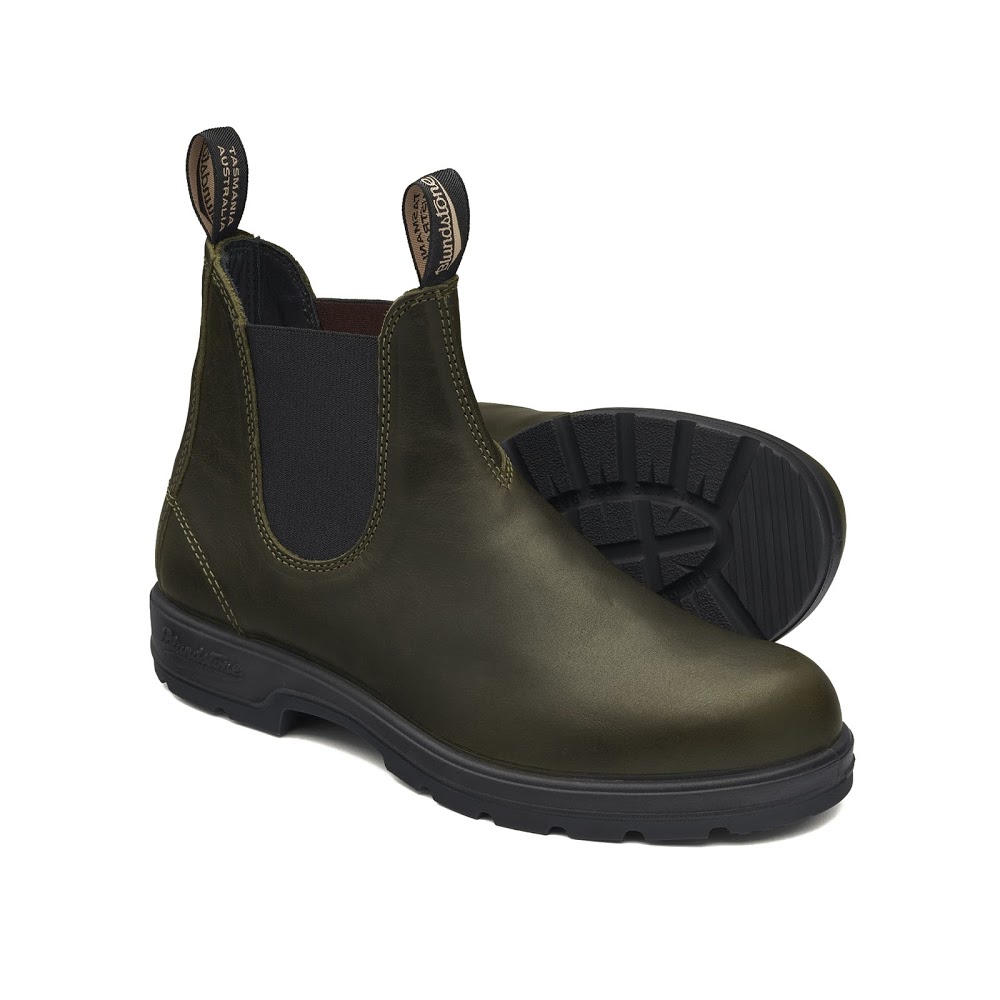 blundstone boots green
